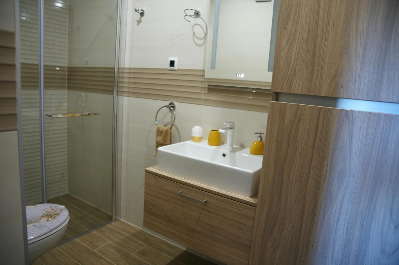 Apartment Grbin Пула Екстериор снимка